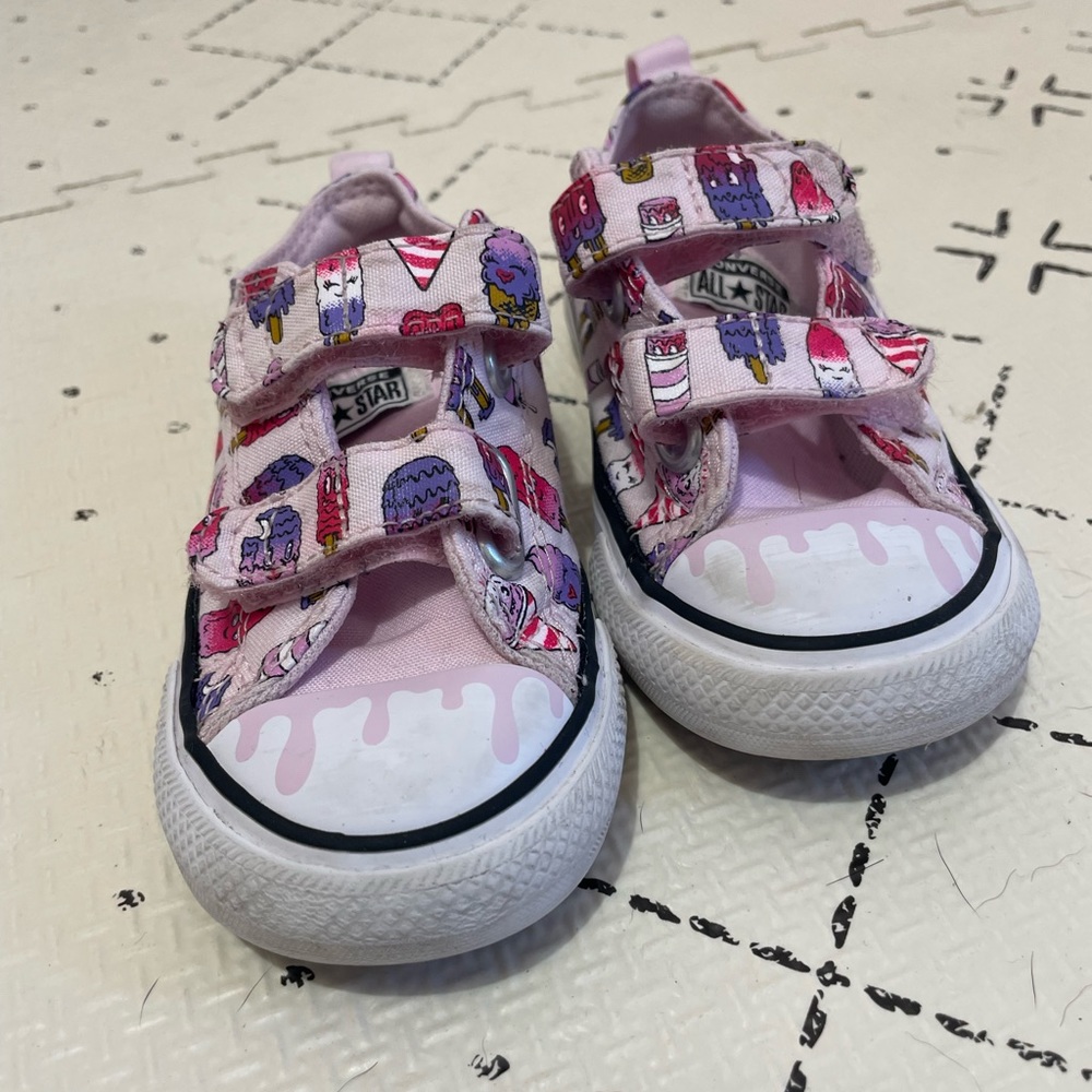 Toddler converse